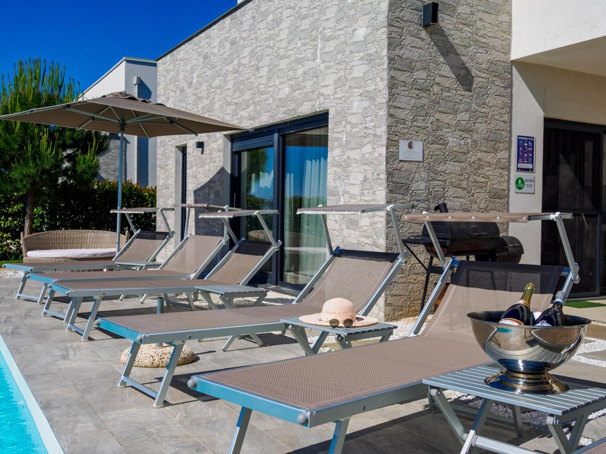 Sea View Villa Sun Sea & Fire كرينكا المظهر الخارجي الصورة